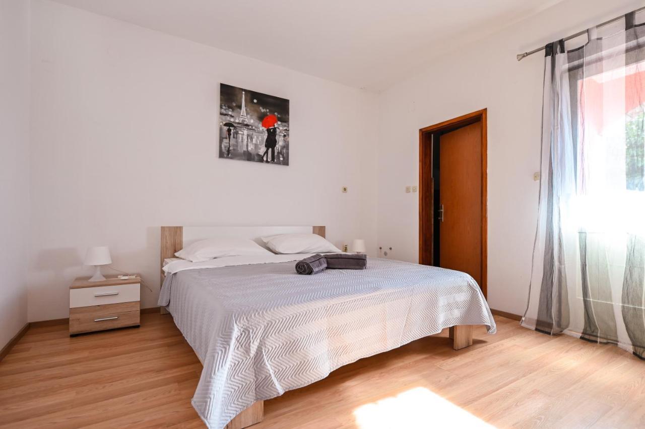 Apartmani Frleta Бибине Екстериор снимка